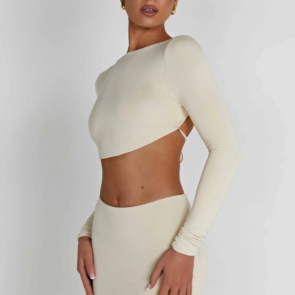 Elegant Cream Long Sleeve Women's Top